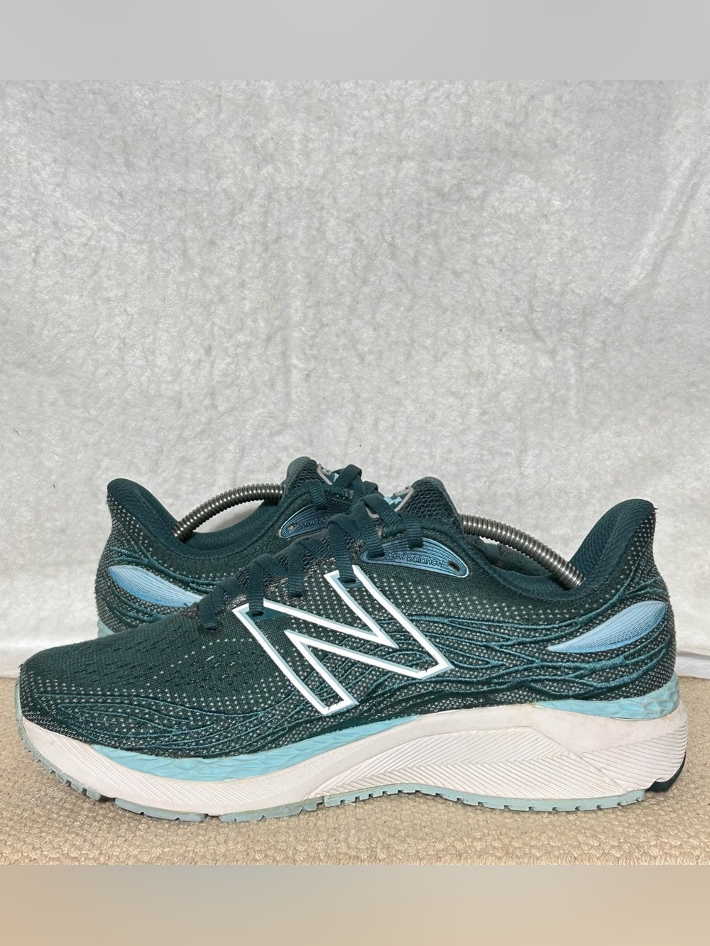 New Balance Womens Fresh Foam X 860v12 Running Athletic Sneakers Shoes SZ 9.5 - Picture 7 of 11